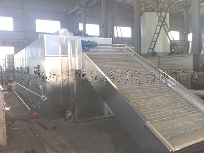 網(wǎng)帶烘干機(jī)