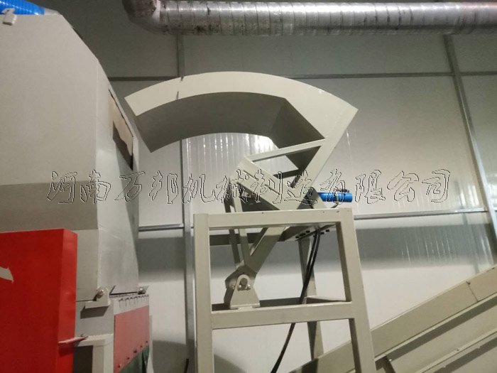 洗衣機破碎機壓料裝置